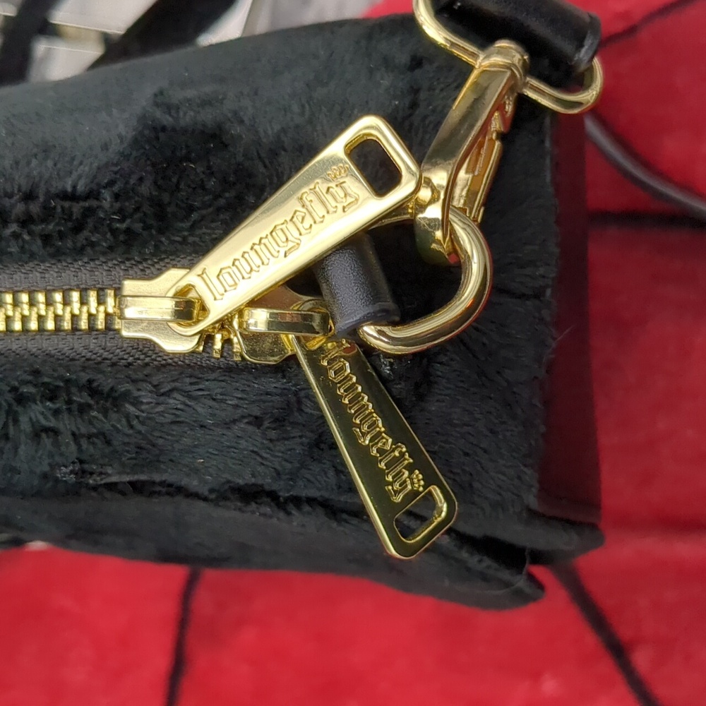 Hocus Pocus Thackery Binx The Cat Purse - Picture 10 of 16
